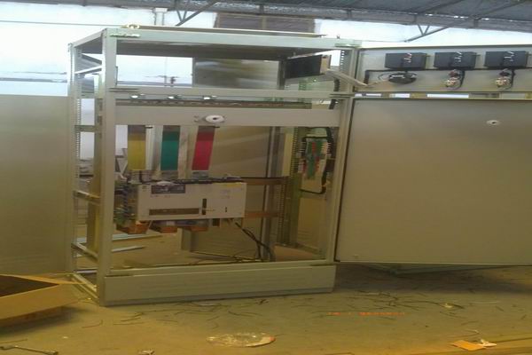 扶绥控制柜-3683品牌总闸控制柜的使用原则